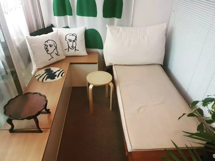 short form carousel card thumbnail