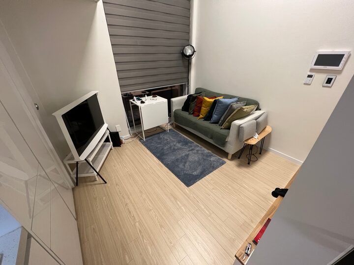 short form carousel card thumbnail