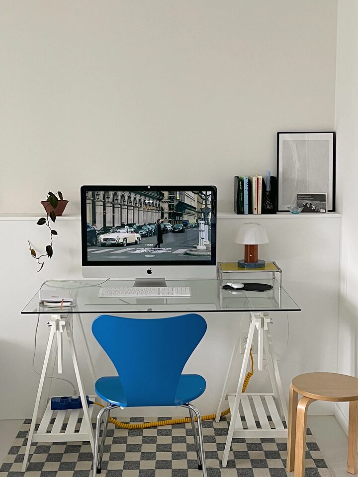 short form carousel card thumbnail