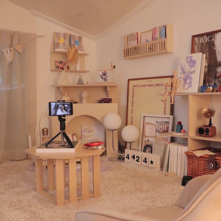 short form carousel card thumbnail