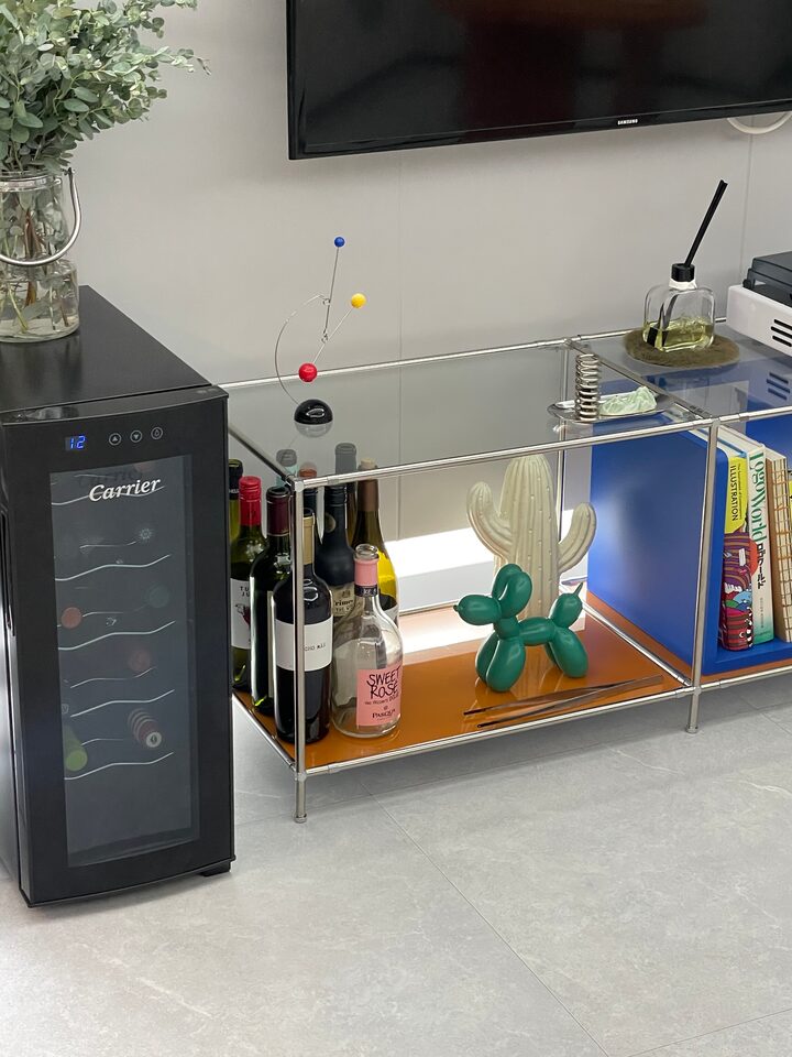 short form carousel card thumbnail