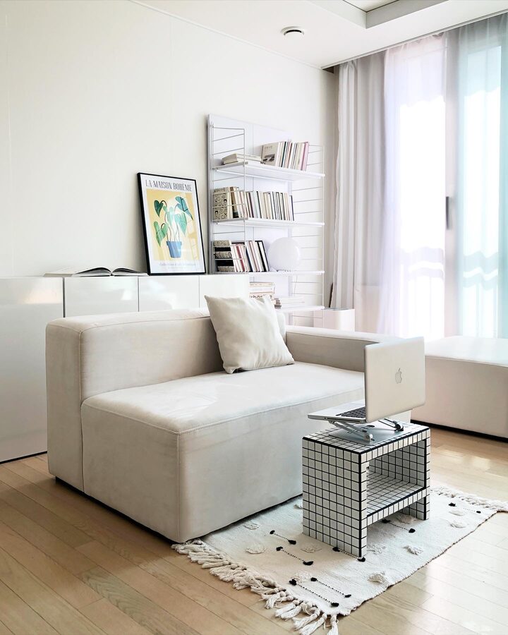 short form carousel card thumbnail