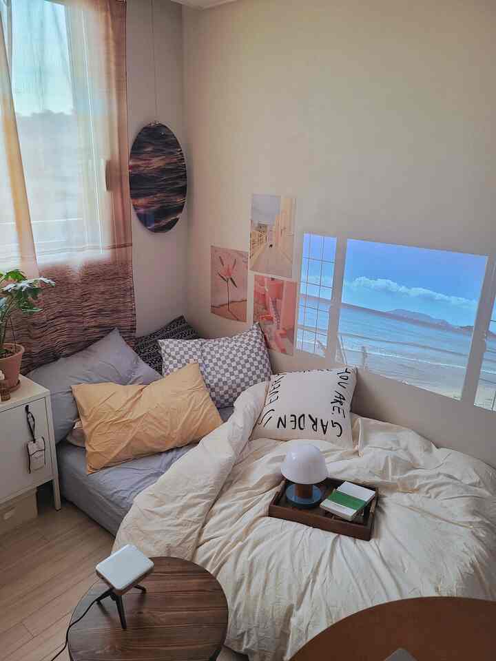 
🏖🌊🏝 
Setelah ke Pulau Jeju, aku semakin merindukan laut.
jendela palsu Putar video laut
Rasanya seperti berbaring di pantai! Anjing laut di rumah💙