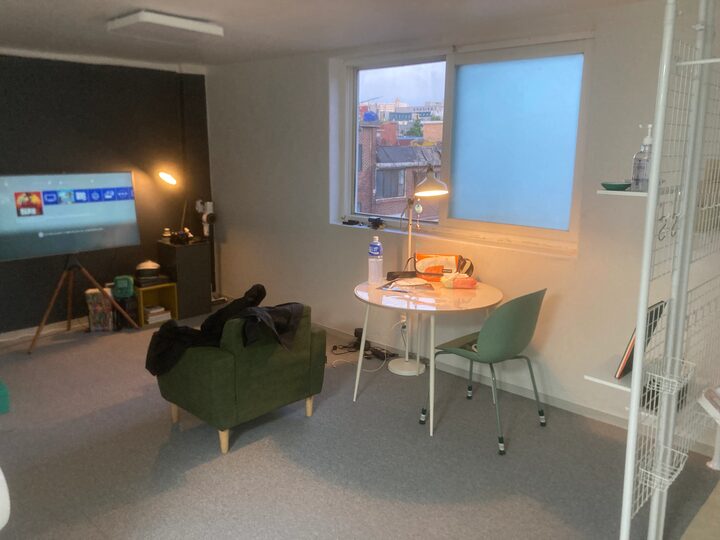 short form carousel card thumbnail