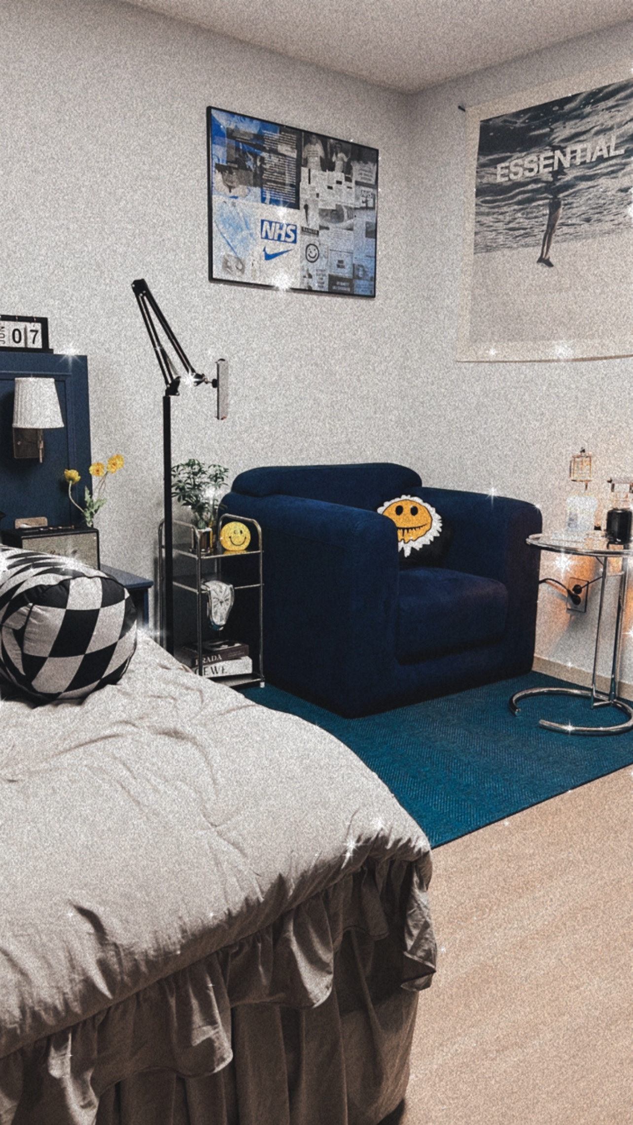 Metal 3-Tier Square Side Table user photo