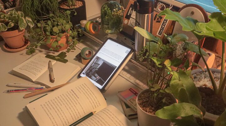 short form carousel card thumbnail