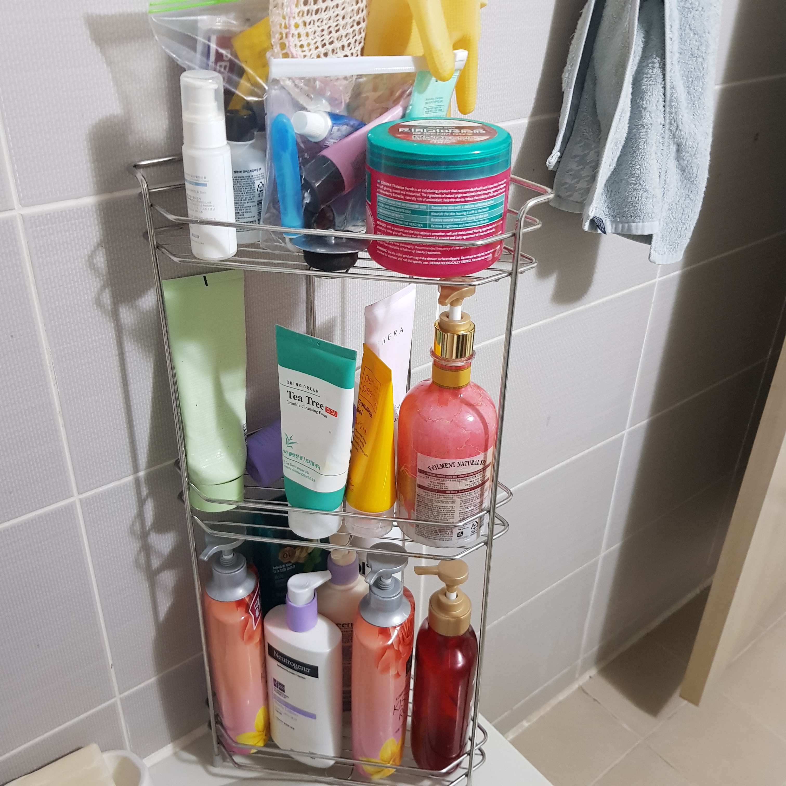 3-Tier Stainless Steel Bathroom Corner Shelf user photo