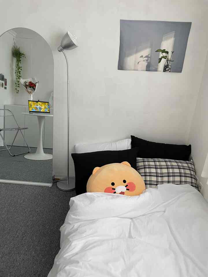 アーバンアーチ型 ノーフレーム全身鏡［4サイズ］を使ったコーディネート 3