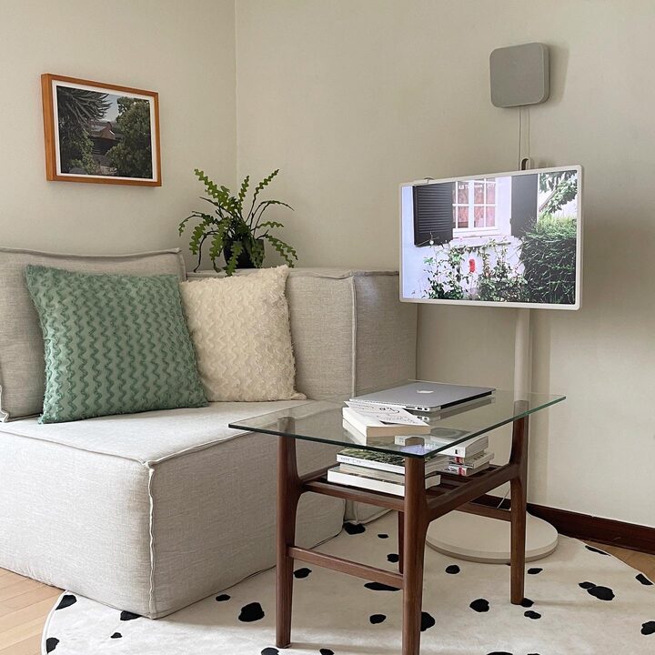 short form carousel card thumbnail