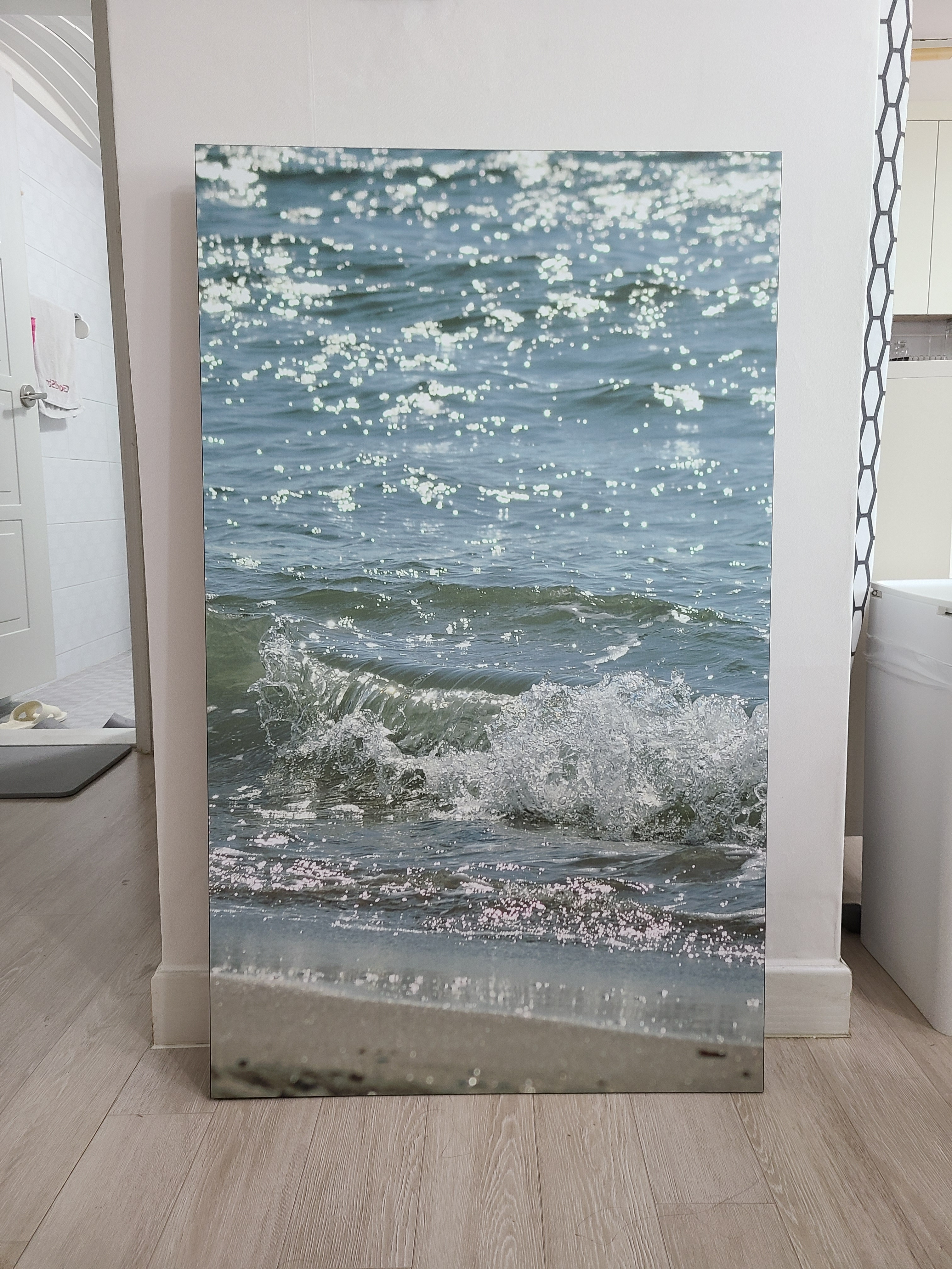 Ocean Wave Foldable Floor Coffee Table user photo