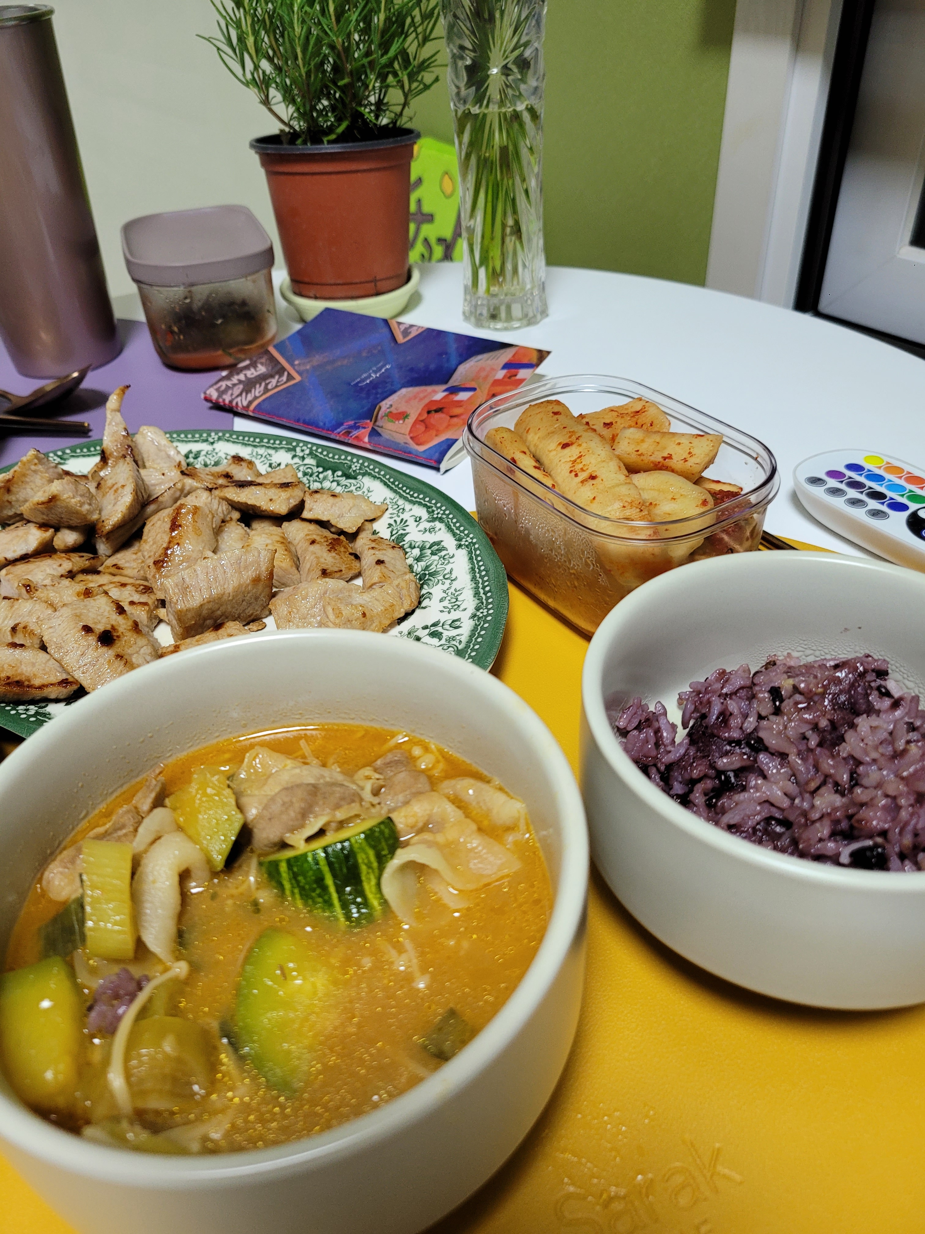Minimal Mood Rice Bowl user photo
