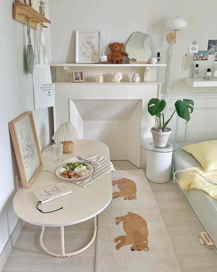 Tagged posts featuring Steinhauer Sconce 1