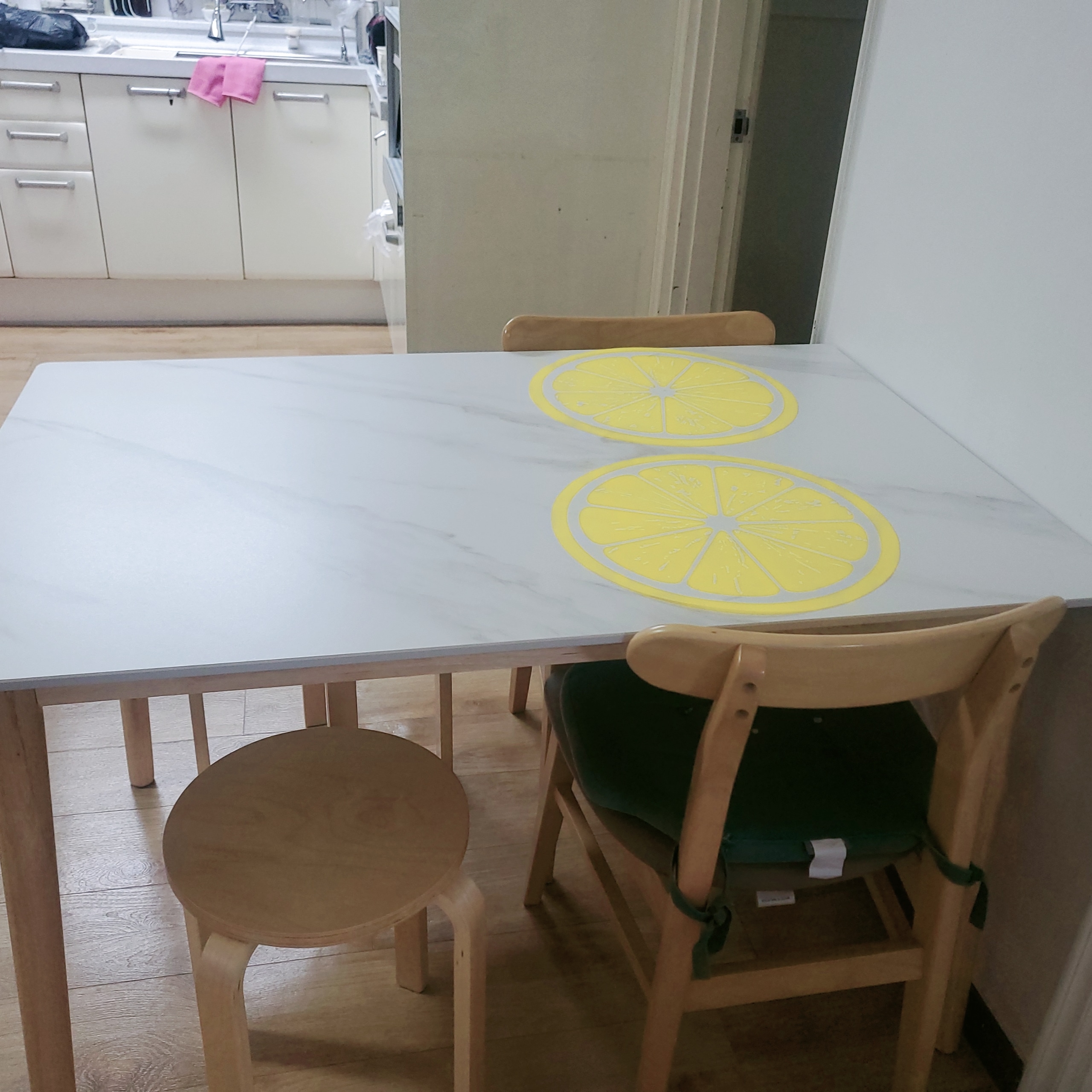 Ceramic Tabletop Solid Wood Frame Dining Table user photo