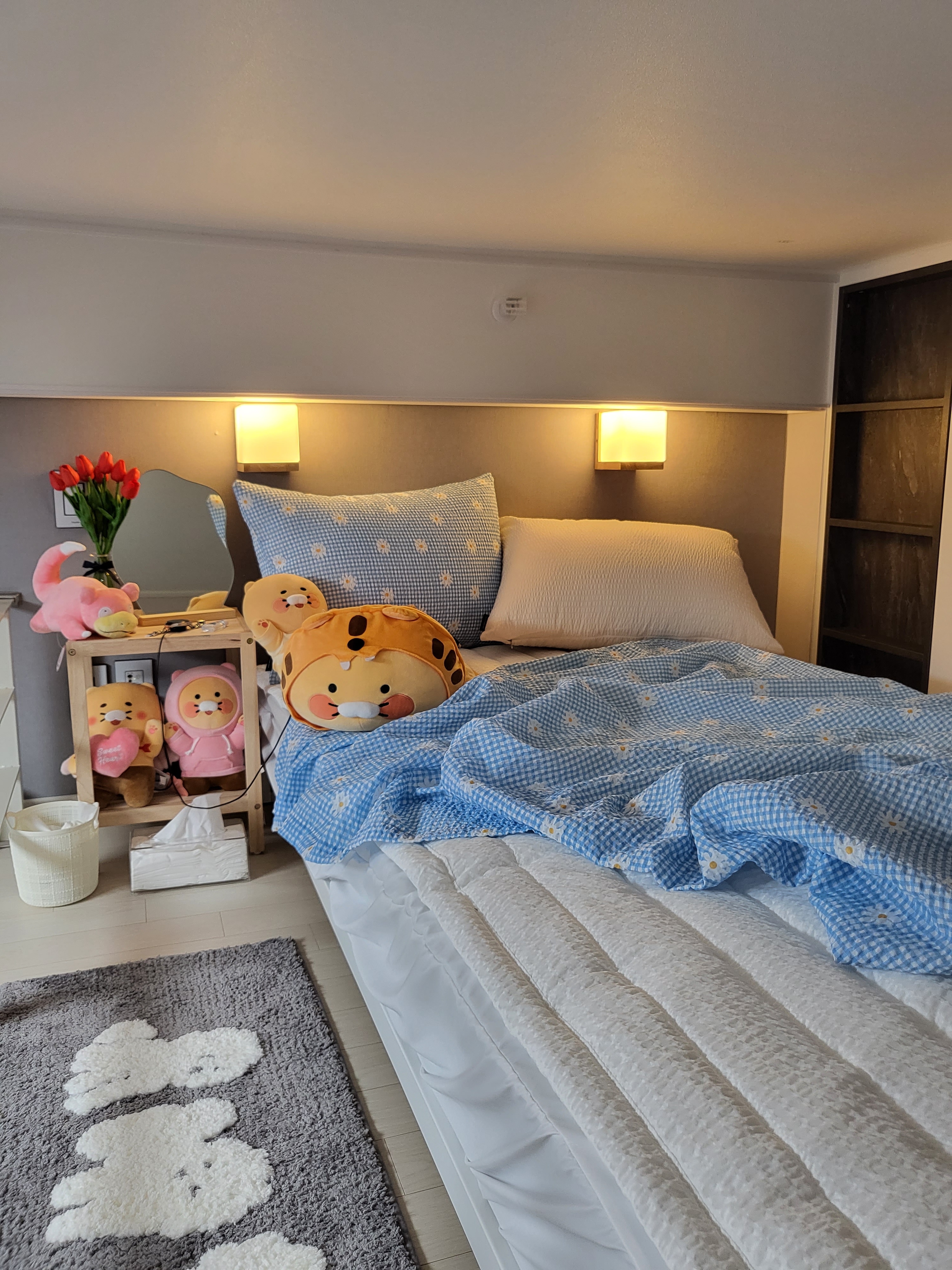 Summer Romance Seersucker Light Blanket + Pillowcase Set user photo