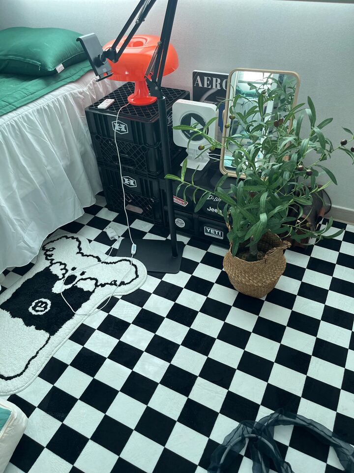 short form carousel card thumbnail