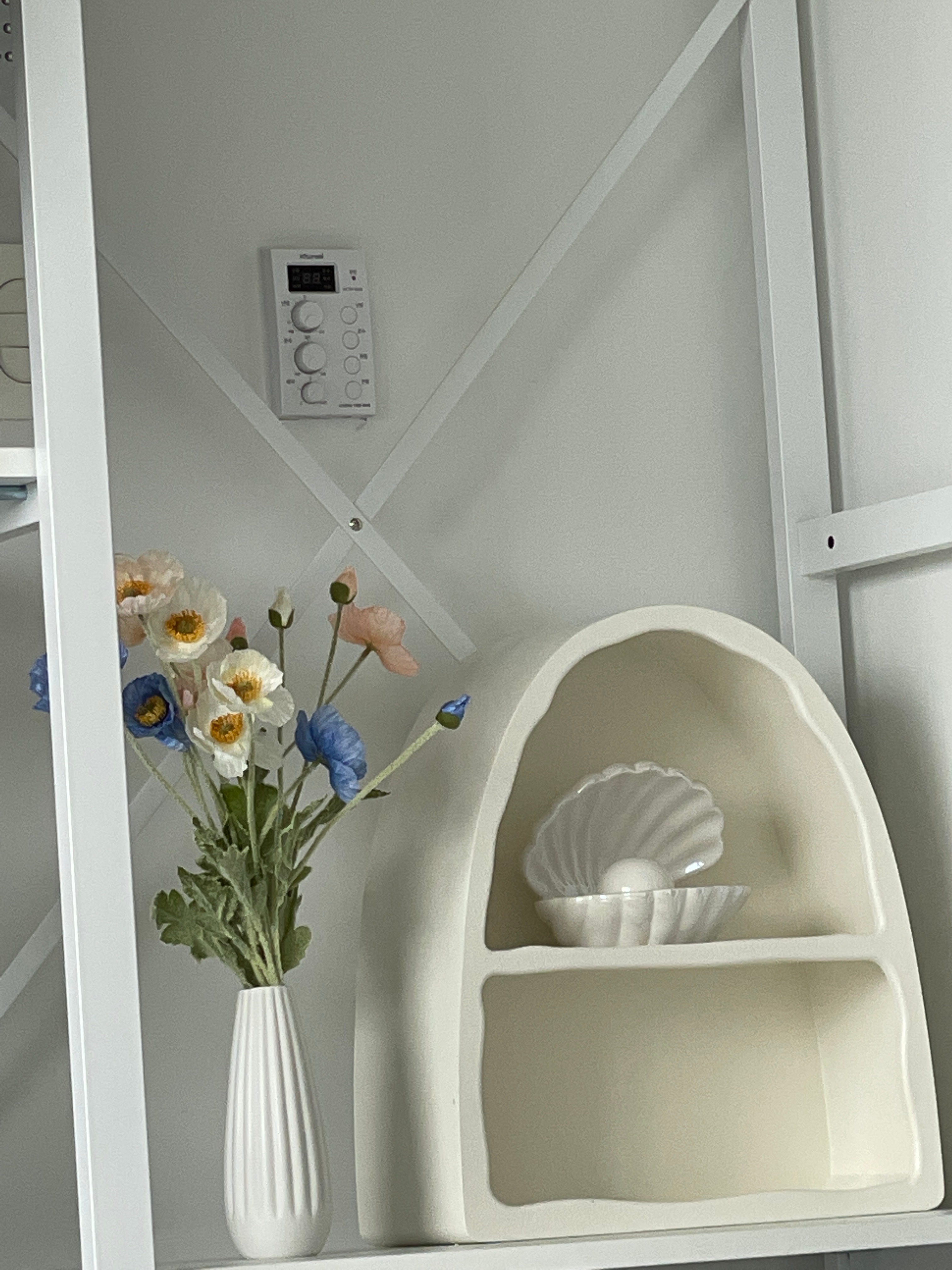 Two-Tier Arched Display Shelf user photo
