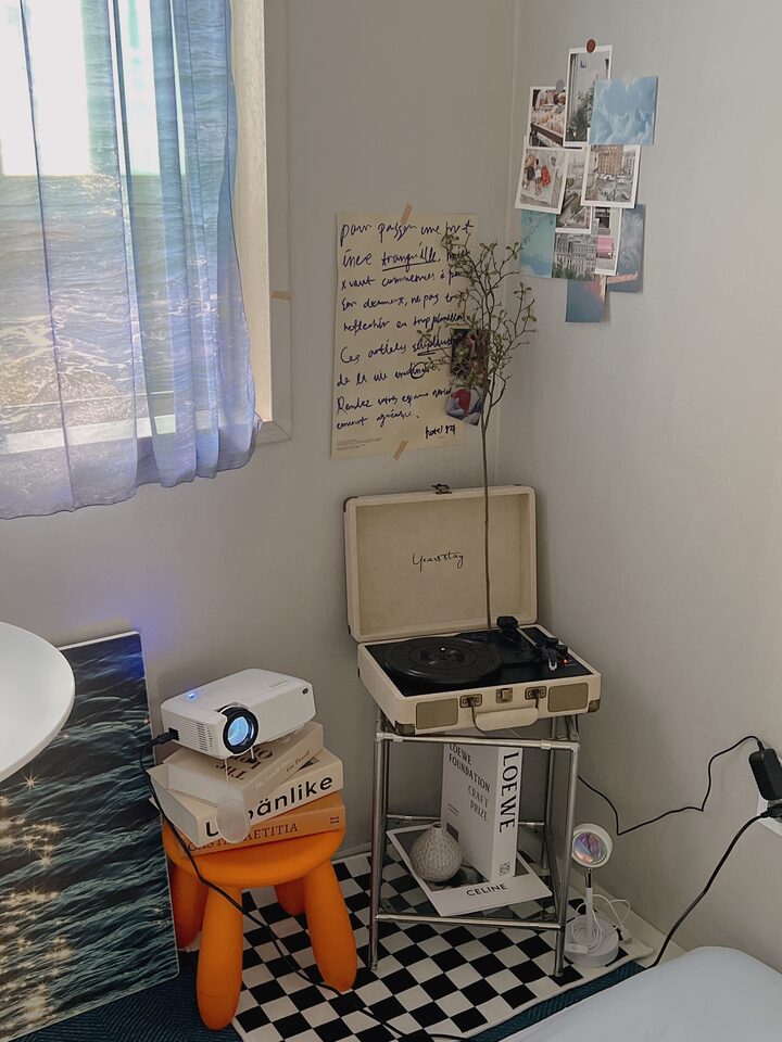 short form carousel card thumbnail