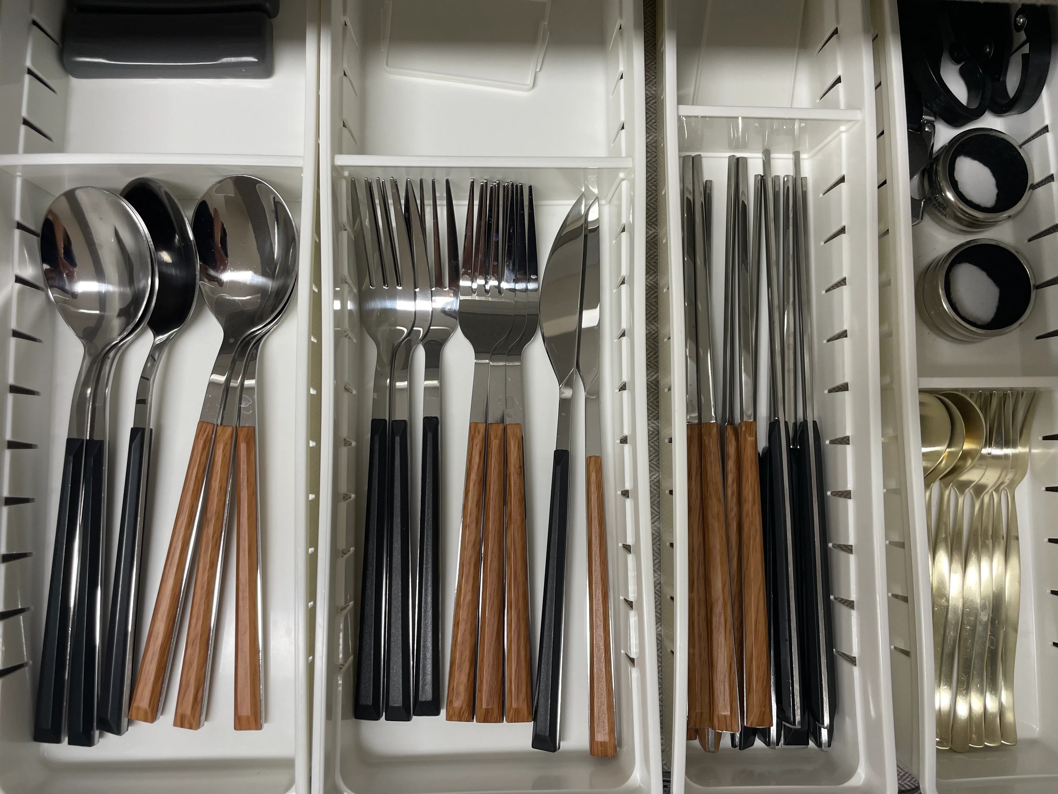 Satin Gold Dessert Cutlery 10-Piece Set user photo