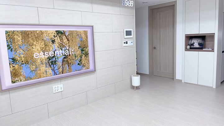 short form carousel card thumbnail