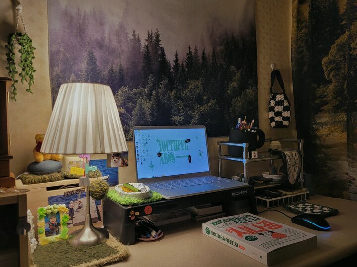 short form carousel card thumbnail