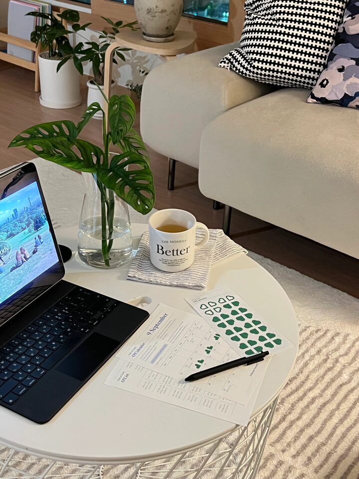 short form carousel card thumbnail