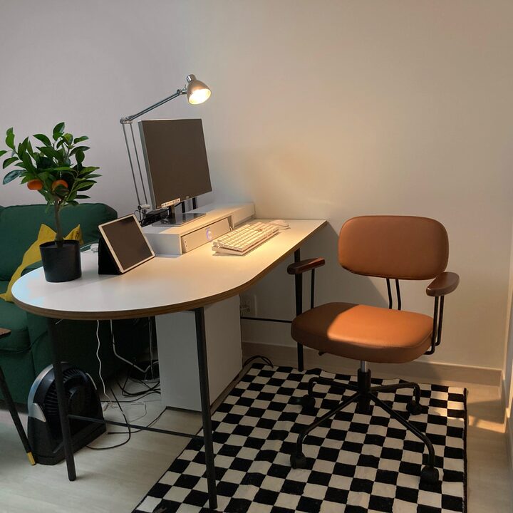 short form carousel card thumbnail