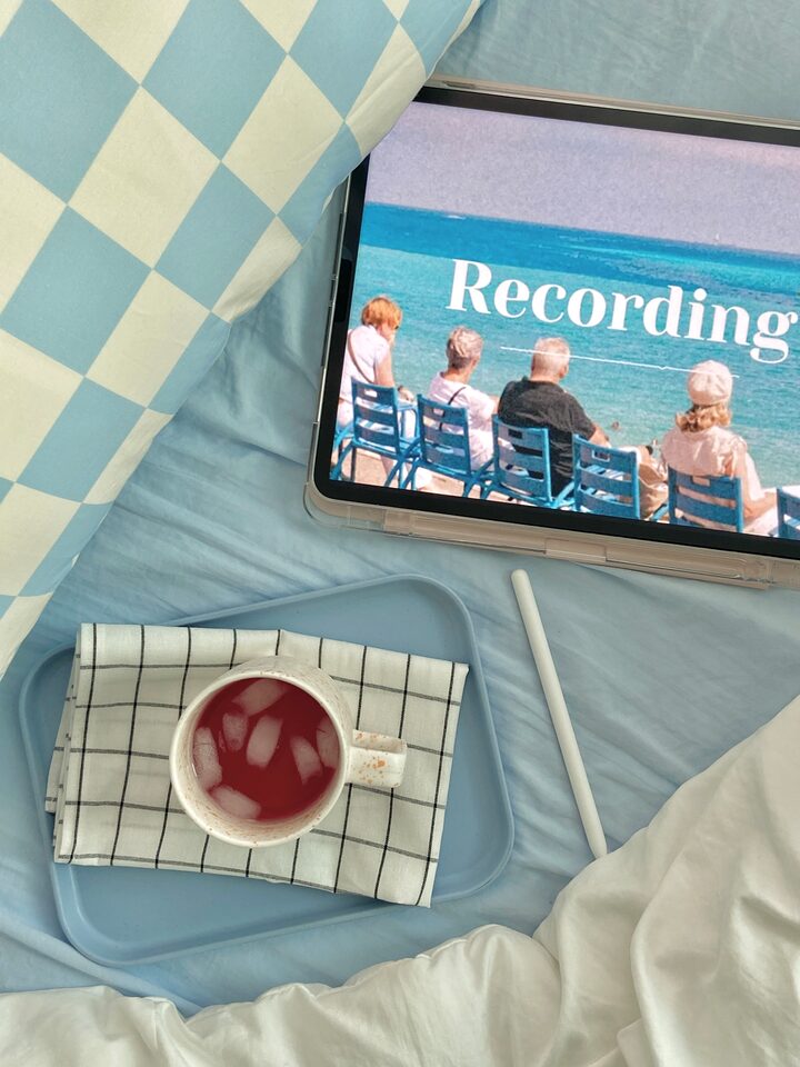 short form carousel card thumbnail