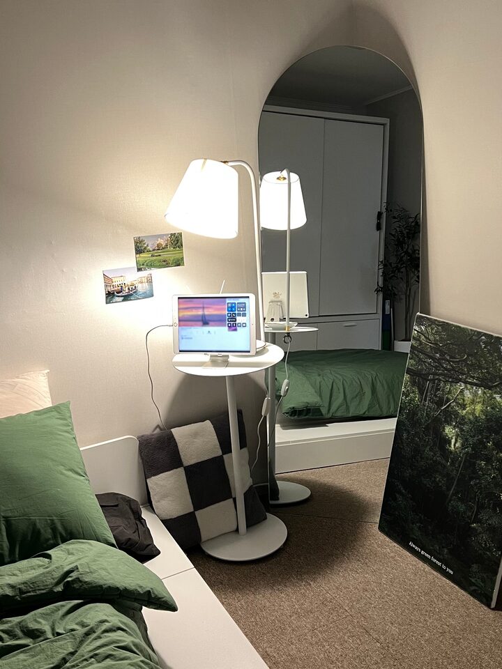 short form carousel card thumbnail