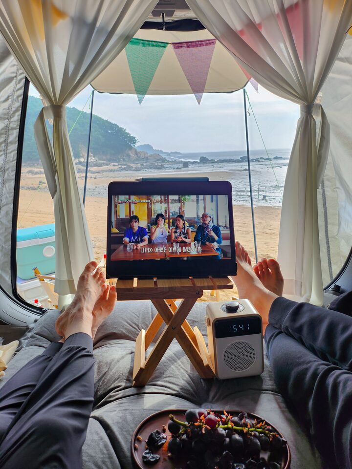 short form carousel card thumbnail