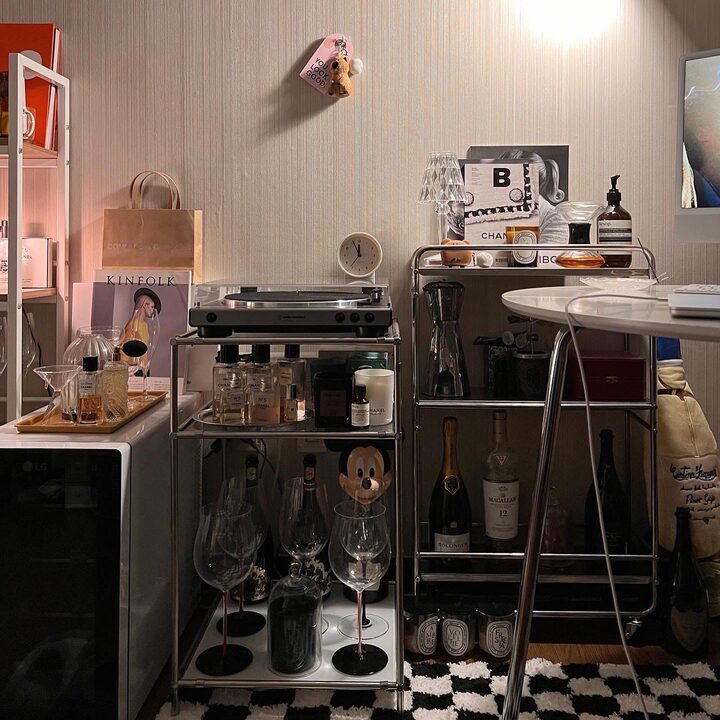 short form carousel card thumbnail