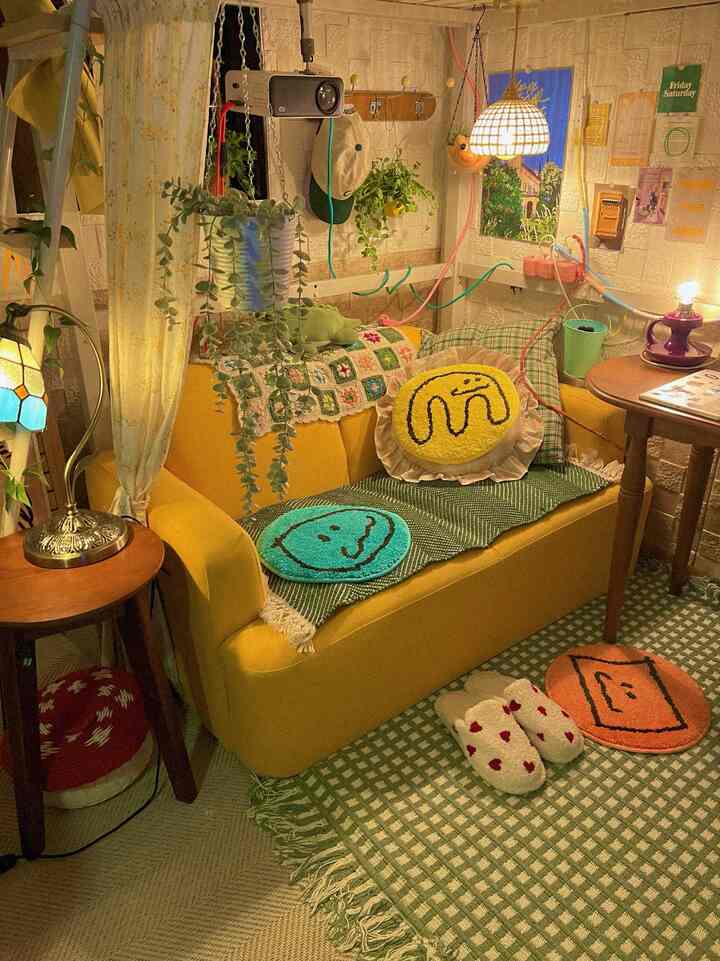 Monagusta round rug with such cute colors and designs!!🧡💜💚💙💛