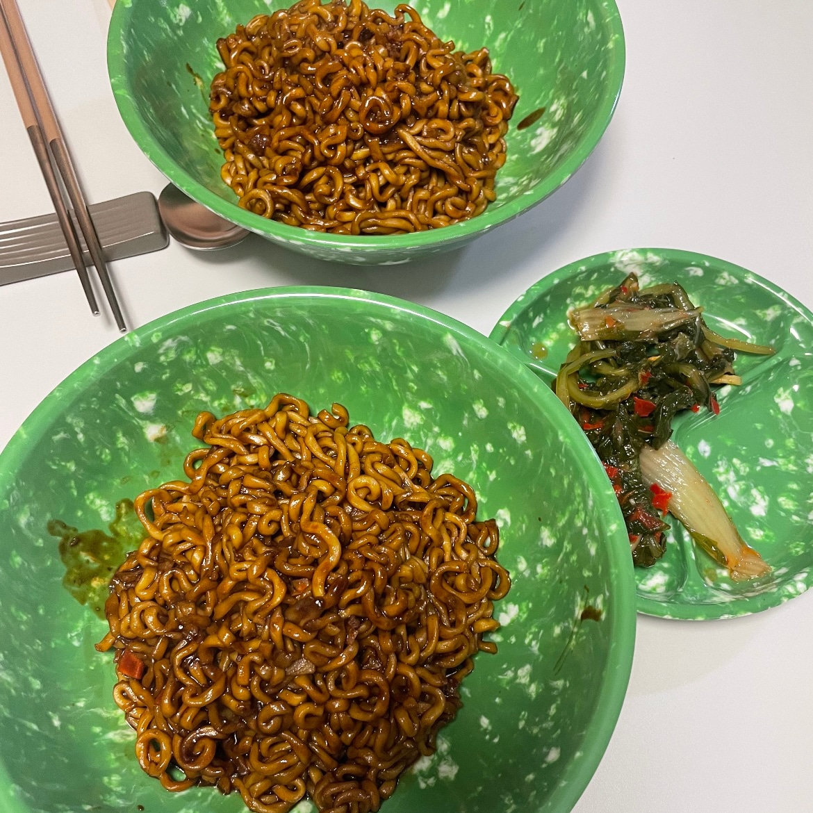 Retro Korean Noodle Bowl user photo