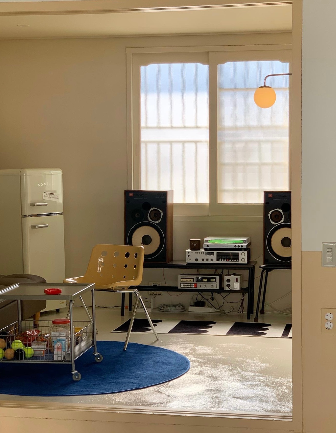 Pop Color Washable Round Rug user photo