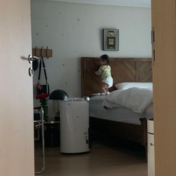 우리집 장꾸는 여기나아났다 저기나타났다 ! 아주 ㅎㅎ 온집안을 누비고 다니는 중 🤎 그래도 귀여워서 찰칵 ^^