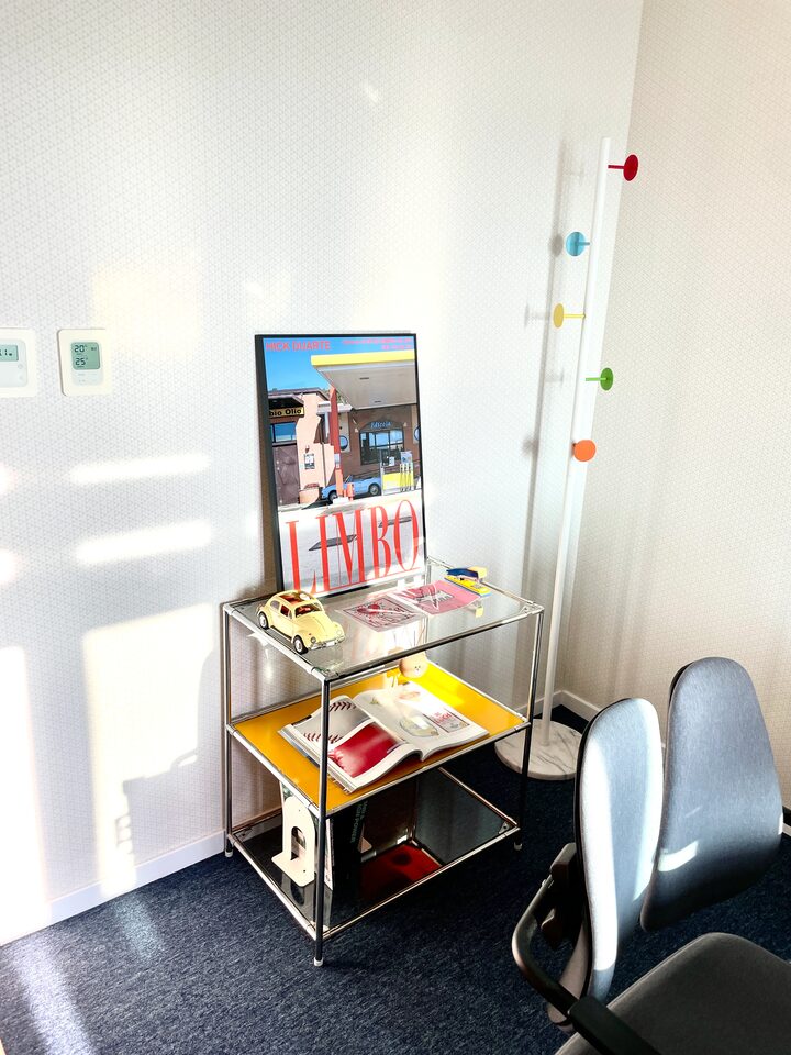 short form carousel card thumbnail