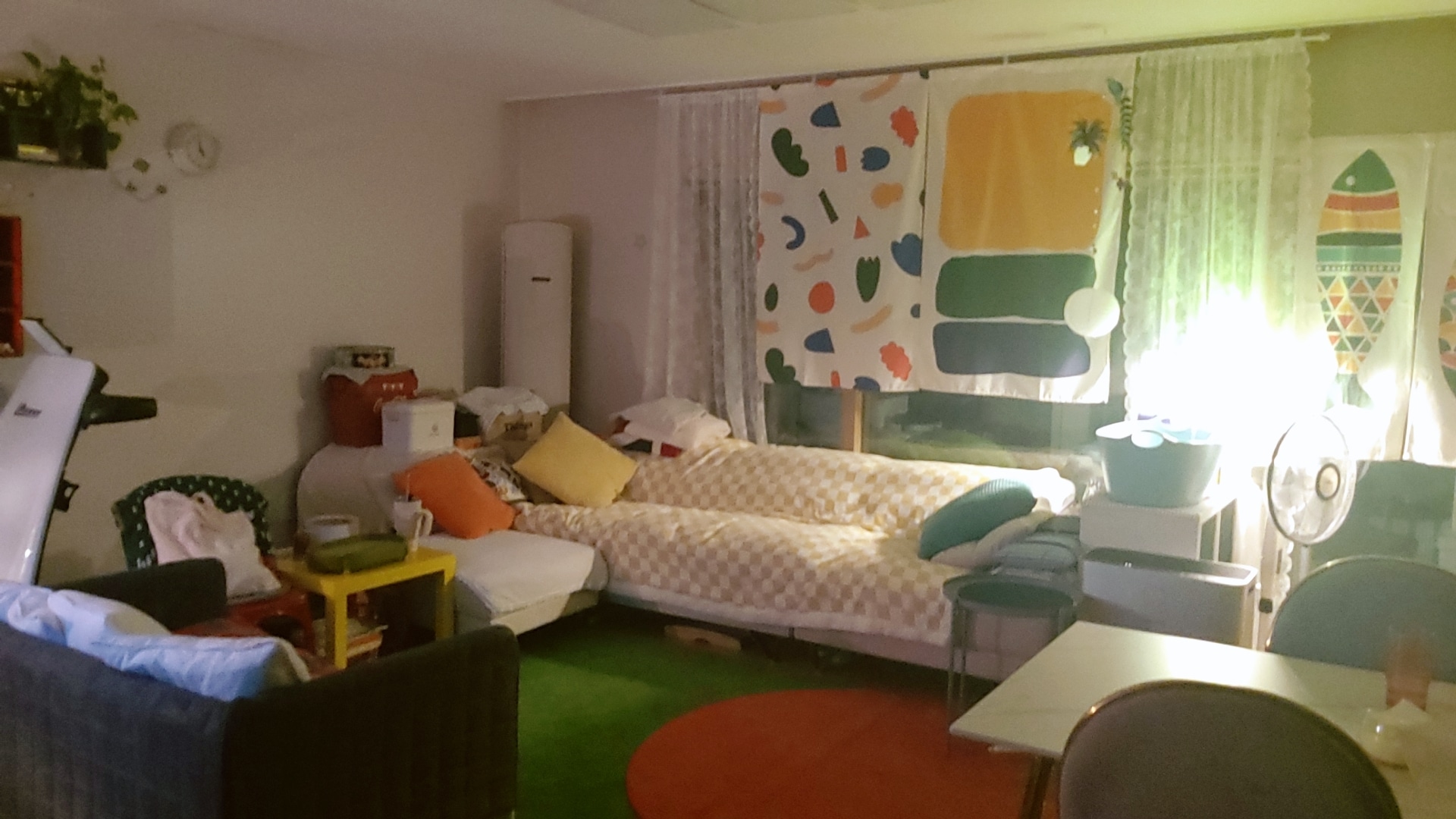 Pop Color Washable Round Rug user photo