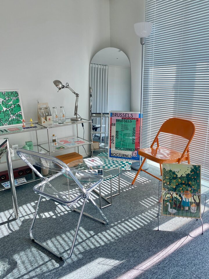 short form carousel card thumbnail