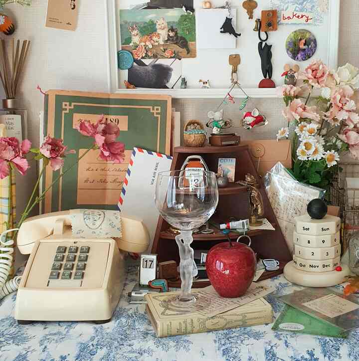 Vintage prop space