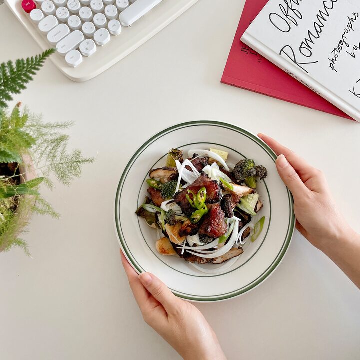 short form carousel card thumbnail