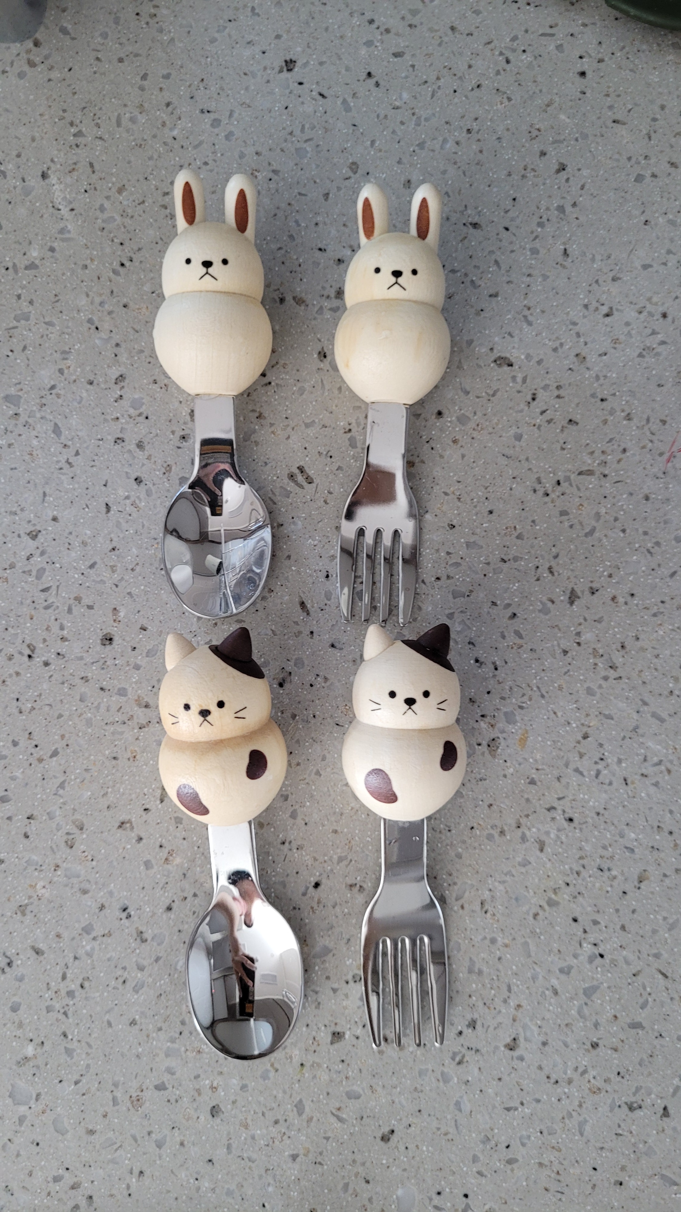 Chubby Animal Wood Handle Spoon & Fork Set (4-Piece) user photo