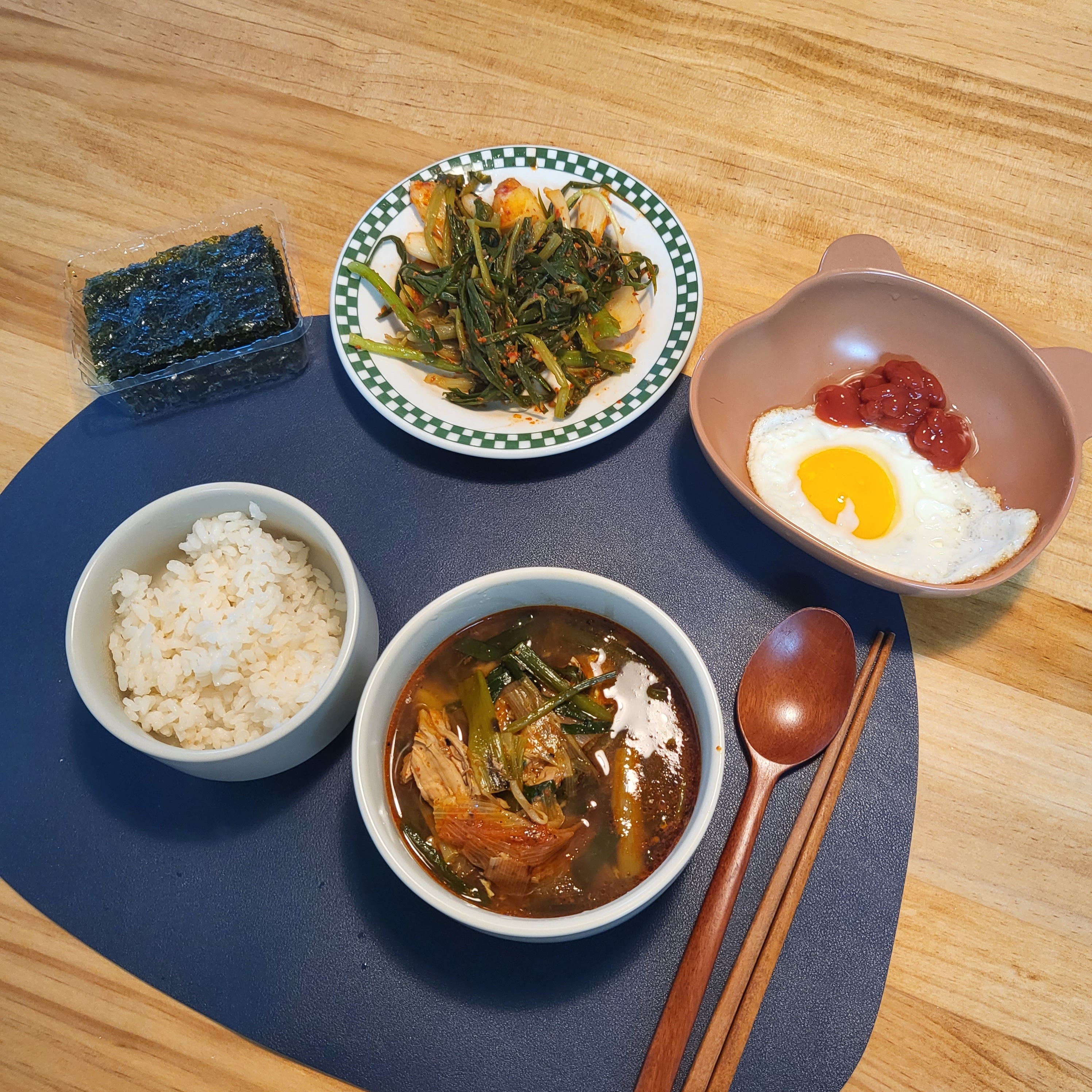 Minimal Mood Rice Bowl user photo