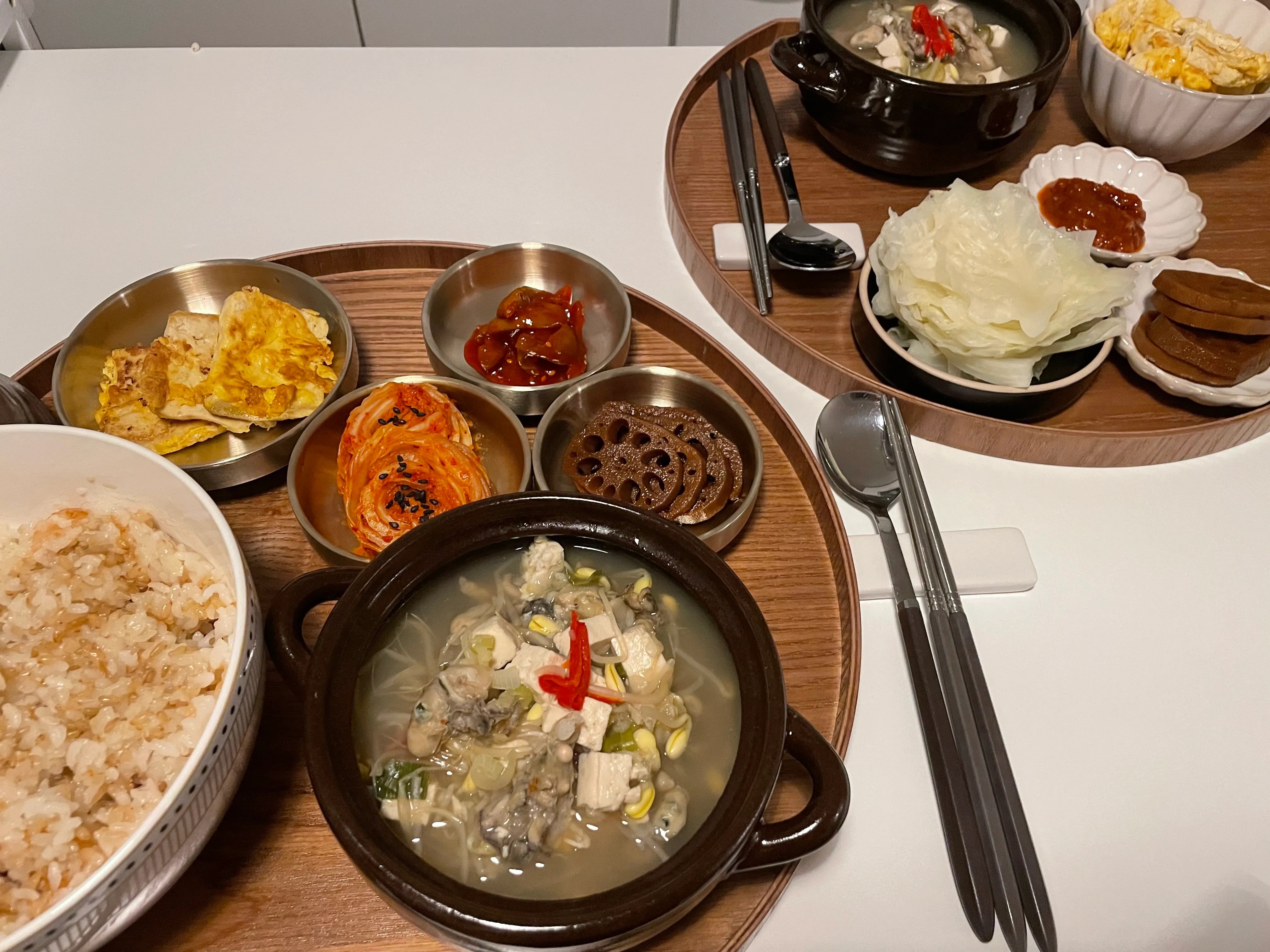 White Ceramic Spoon Rest Set (4-Piece) user photo