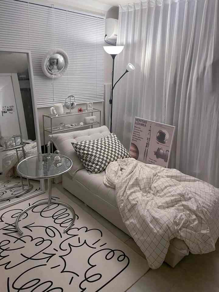 I changed the structure to make it really cute. Hehe.. Did you find what changed?😝