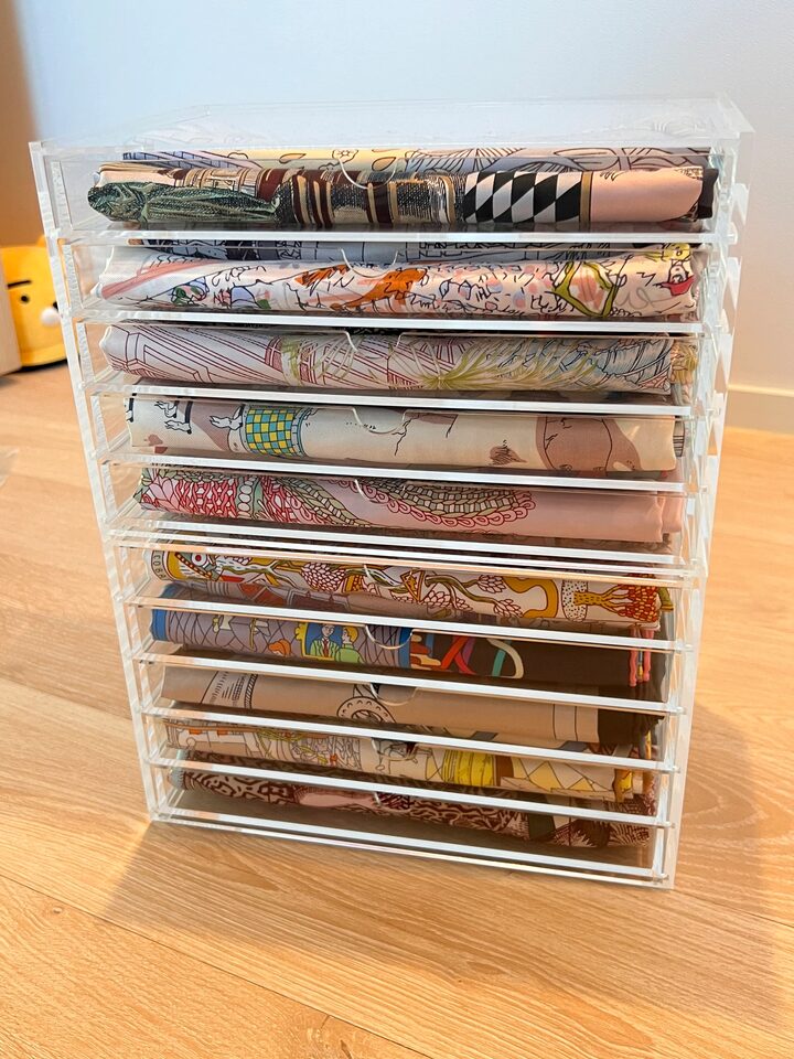 short form carousel card thumbnail