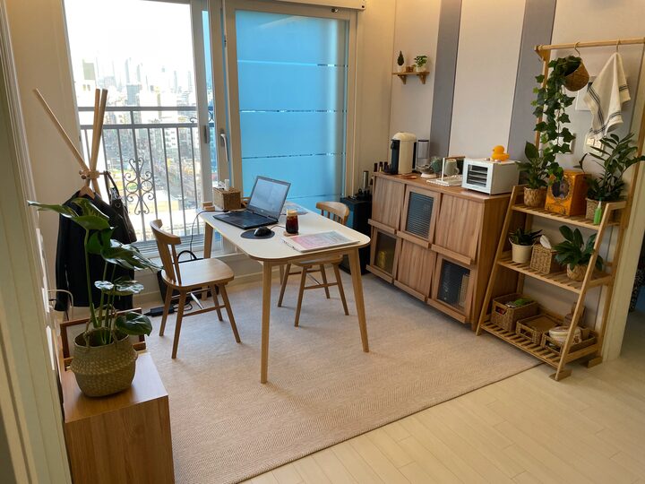 short form carousel card thumbnail