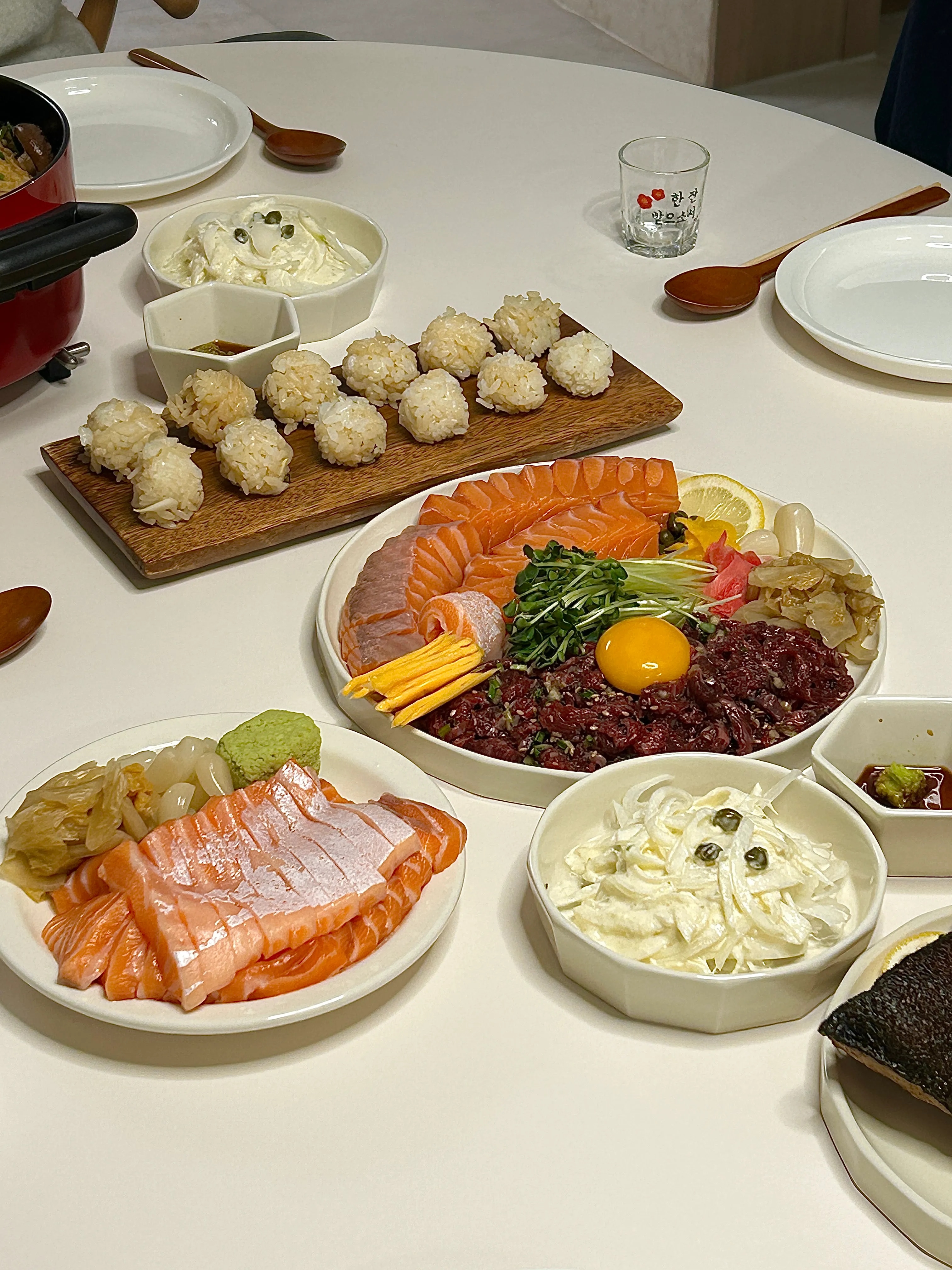 Raum Dinnerware Set for 2 (13-Piece) user photo