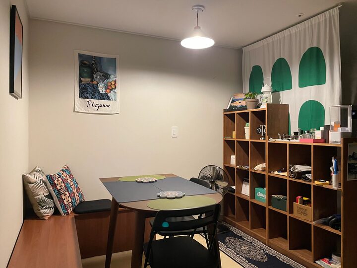 short form carousel card thumbnail