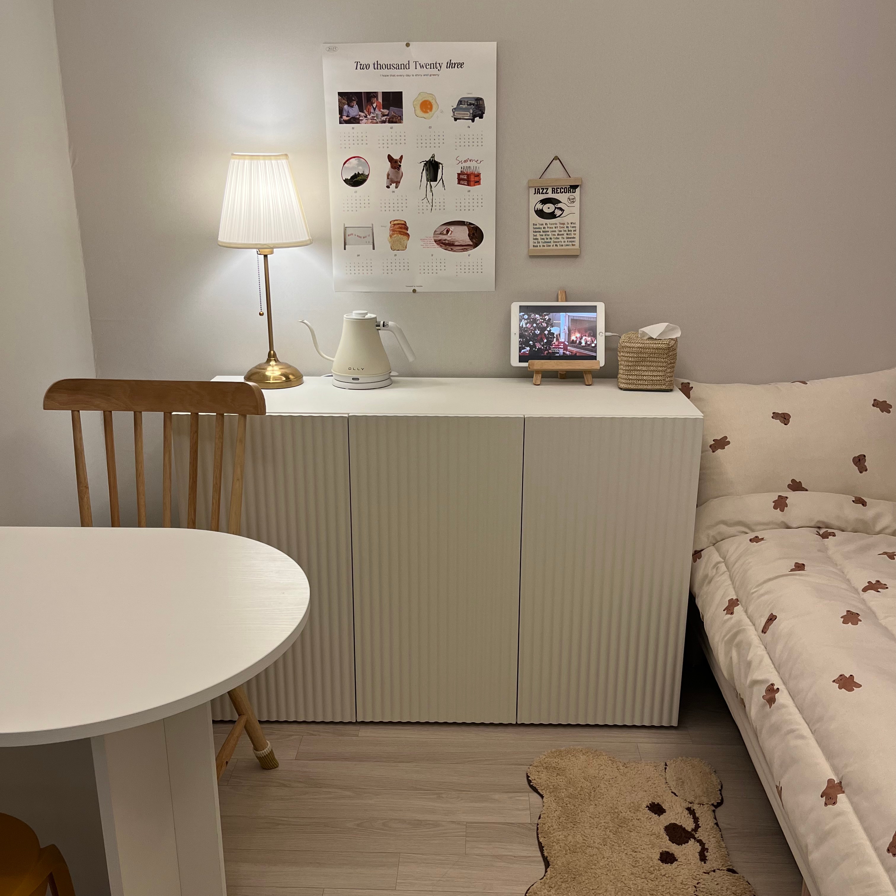 Semi-Oval Dining Table (31.5