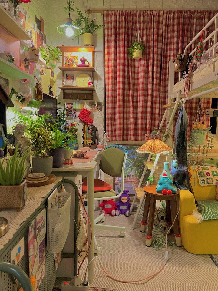 short form carousel card thumbnail