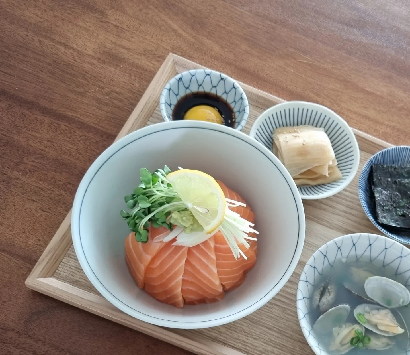 Classic Wooden Rectangular Tray user photo